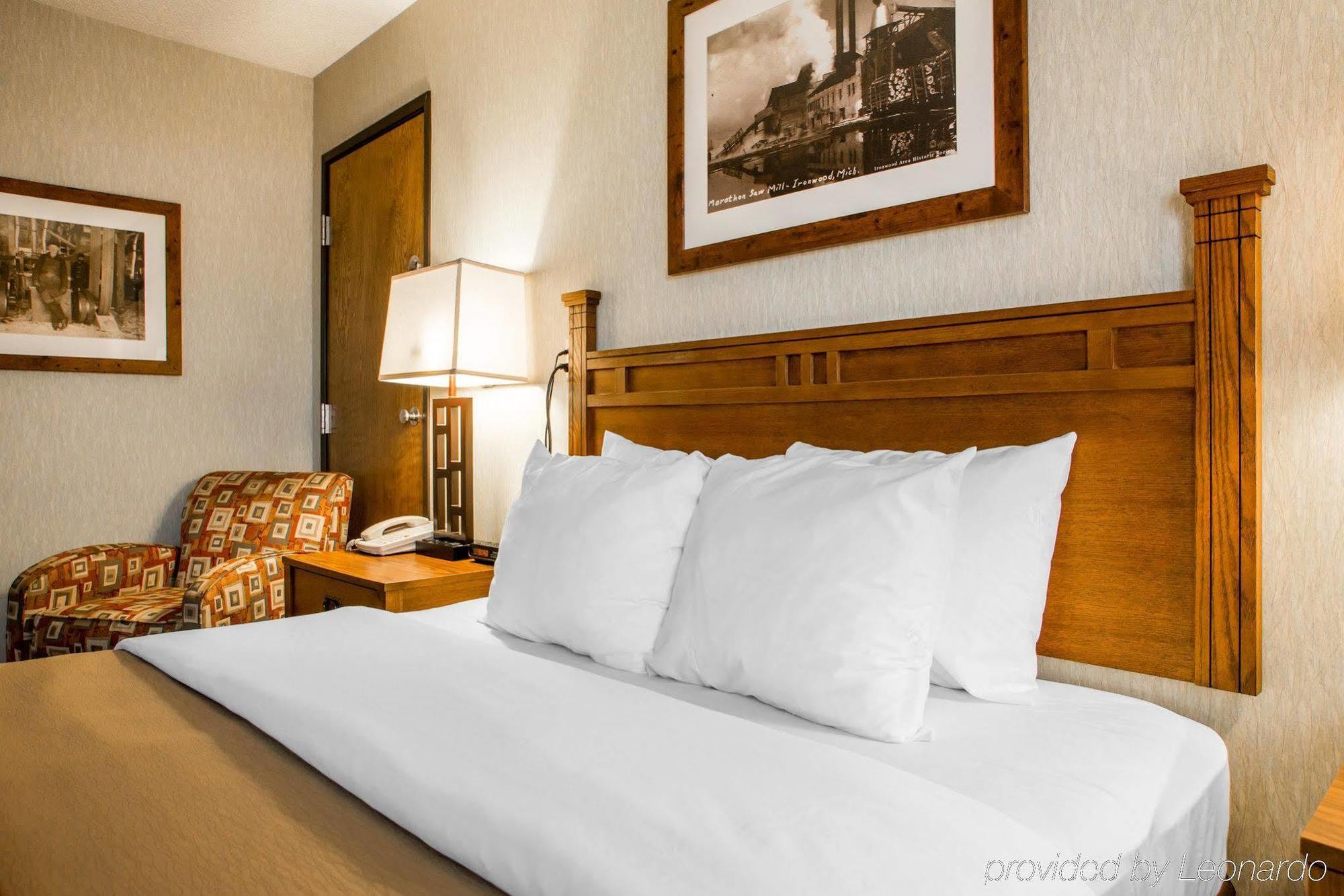 Quality Inn Ironwood Luaran gambar