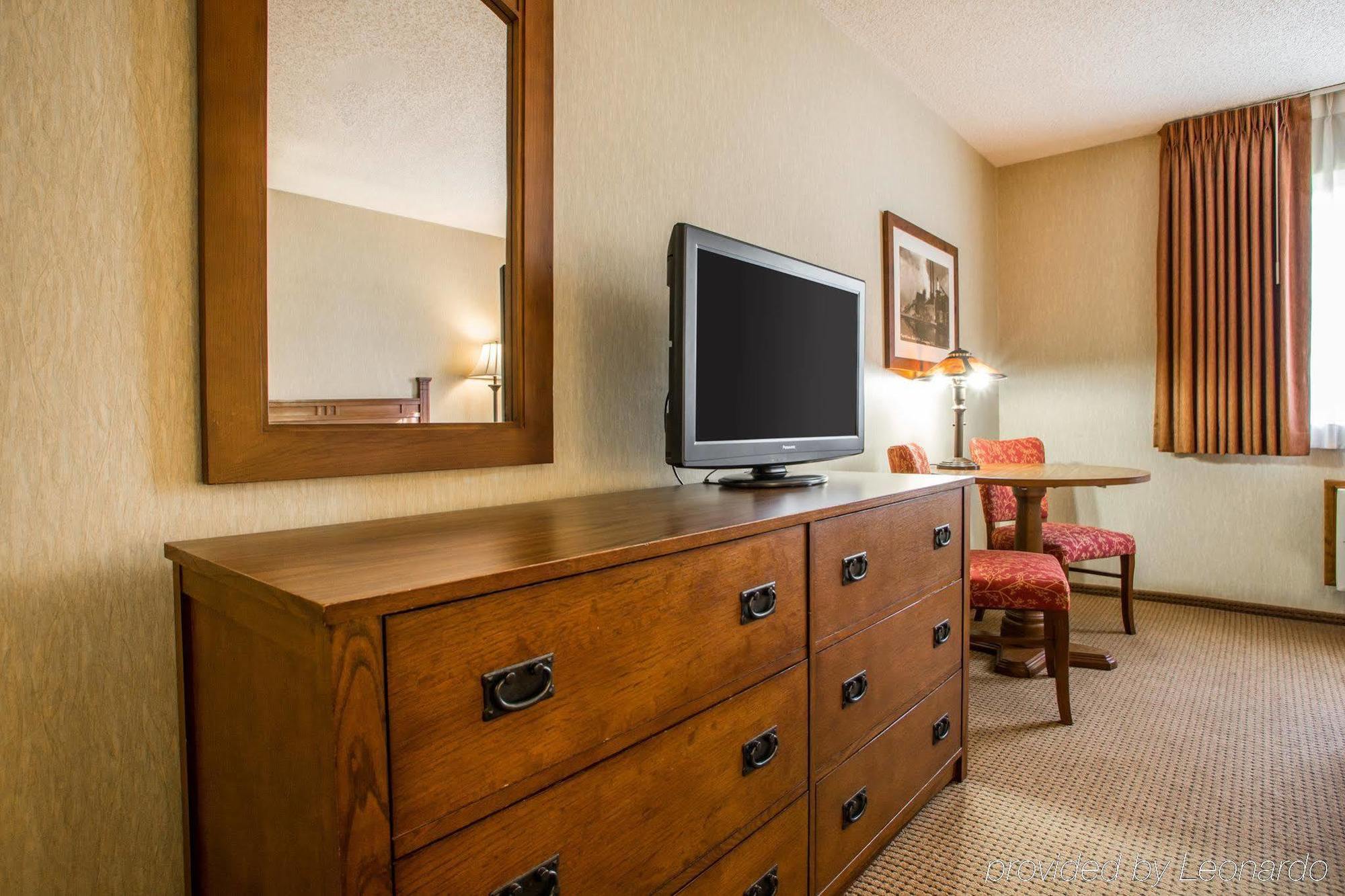 Quality Inn Ironwood Luaran gambar