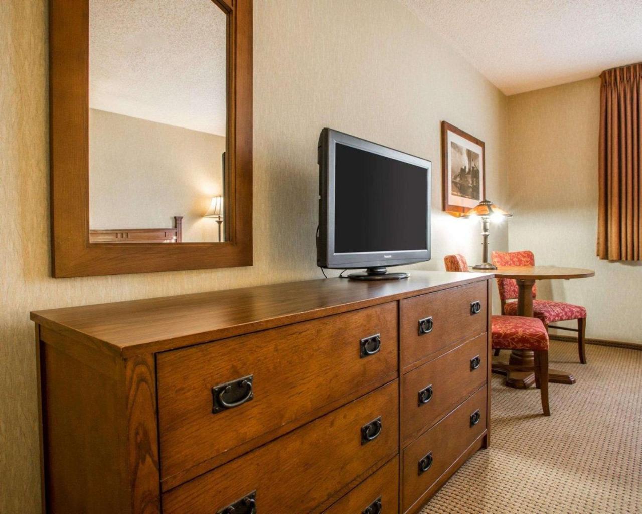 Quality Inn Ironwood Luaran gambar